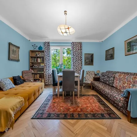 70m2 Wola - Location, 2 Bedrooms, 1st Floor - By Rentujemy *