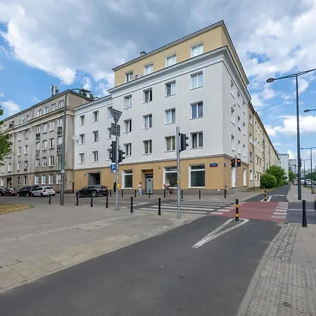 70m2 Wola - Location, 2 Bedrooms, 1st Floor - By Rentujemy