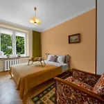 Apartment 70m2 Wola - Location, 2 Bedrooms, 1st Floor - By Rentujemy *