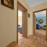 70m2 Wola - Location, 2 Bedrooms, 1st Floor - By Rentujemy